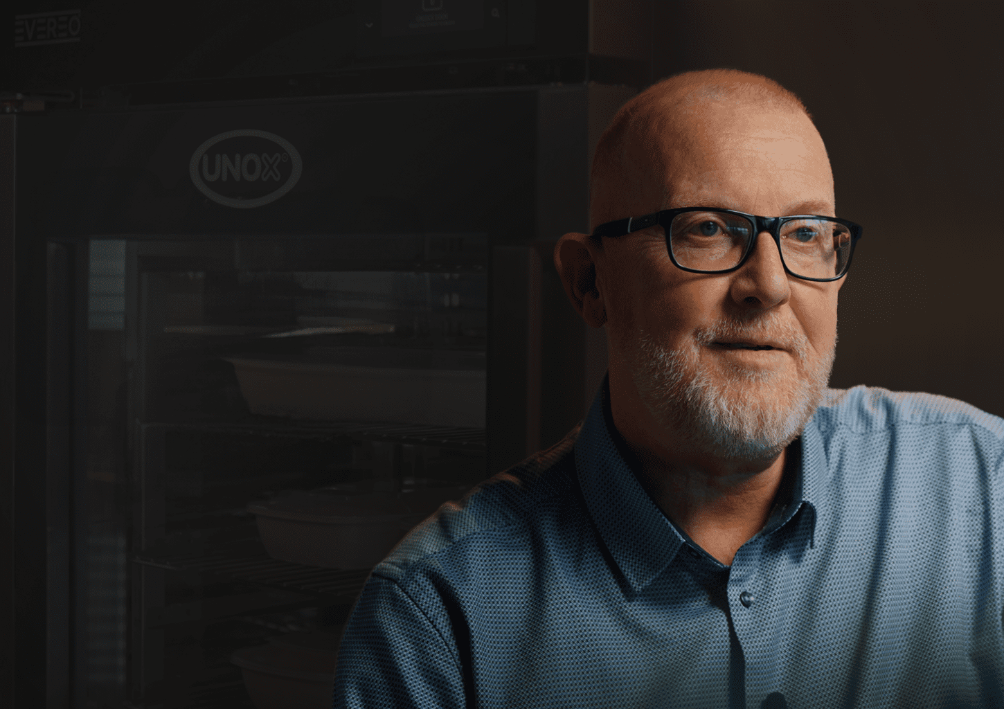 andy petrie catering project manager with the hot preservation system EVEREO